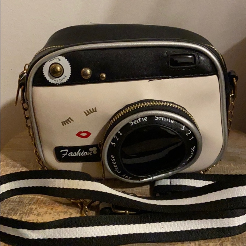 Novelty Camera Crossbody Bag